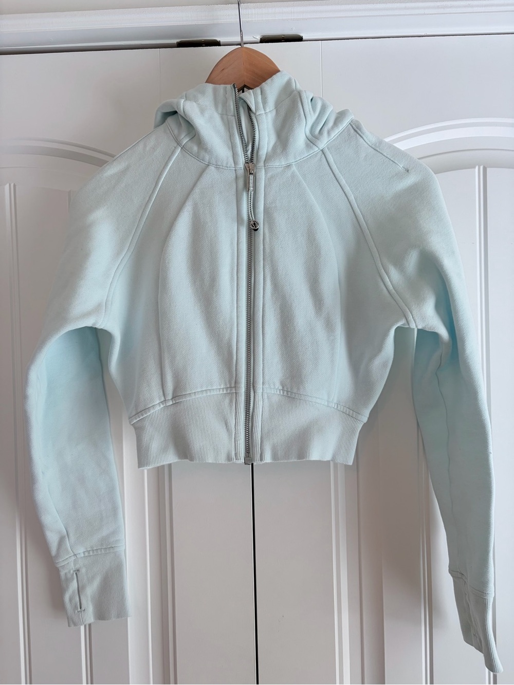 Lululemon Scuba Full Zip Cropped Hoodie Sweatshirt Light Blue Women's Size 2